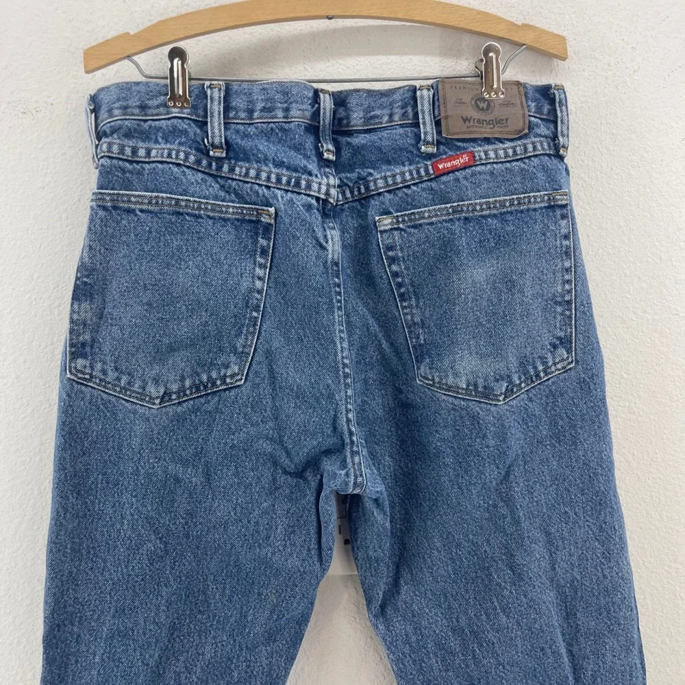 Wrangler Authentic Jeans Mens 33x30 Blue Excellent Straight Leg 96501DS Heritage